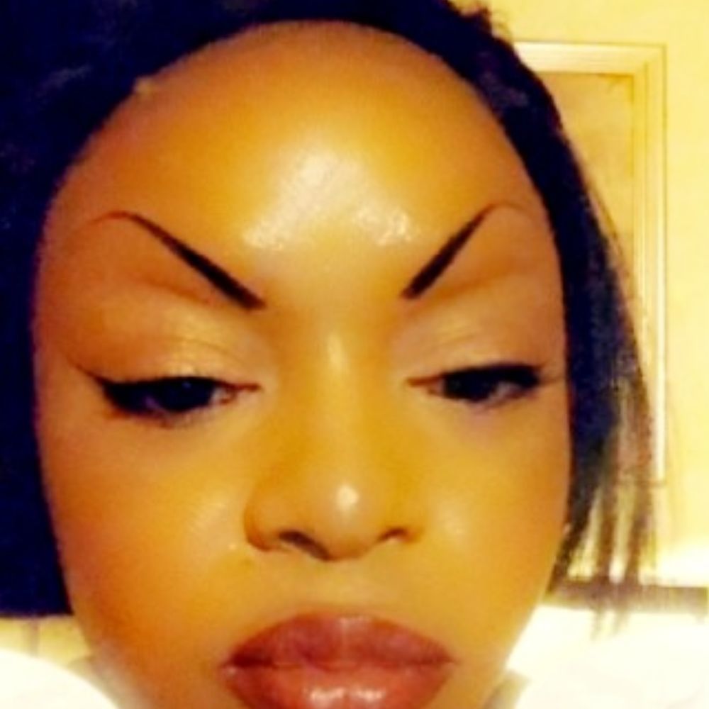 Meet your Posher, Yvonne